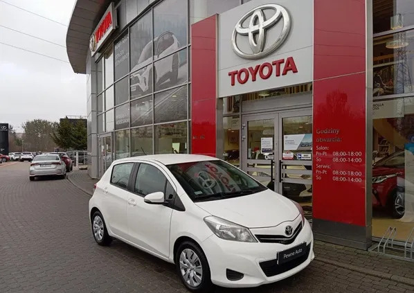 toyota yaris głuszyca Toyota Yaris cena 26900 przebieg: 211686, rok produkcji 2012 z Głuszyca